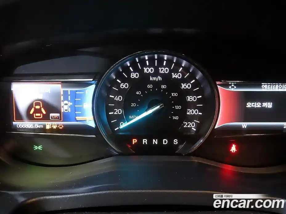 Ford Explorer 2019 2.3 гидро в Москве № 281911, фото 9