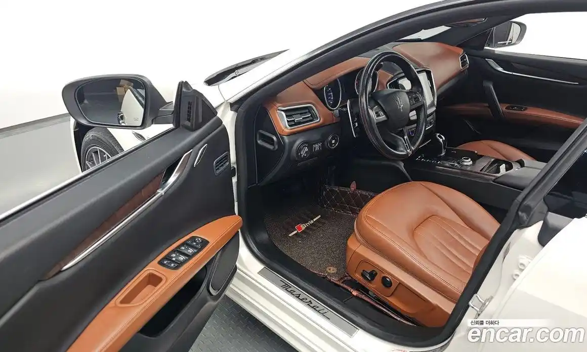 Maserati Ghibli 2017 3.0 гидро в Москве № 282930, фото 12