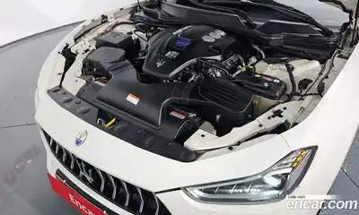 Maserati Ghibli 2017 3.0 гидро в Москве № 282930, миниатюра 6