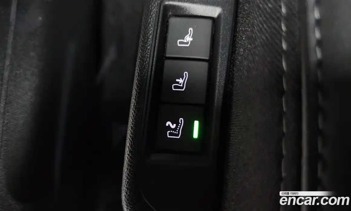 Peugeot 208 2023 0.1 гидро в Москве № 284305, фото 14