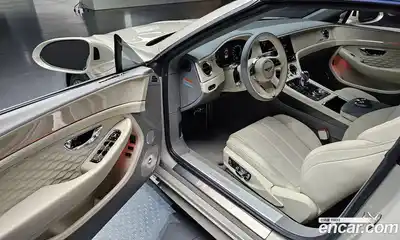 Bentley Continental 2025 4.0 гидро в Москве № 366248, миниатюра 11