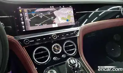 Bentley Continental 2023 4.0 гидро в Москве № 366409, миниатюра 12