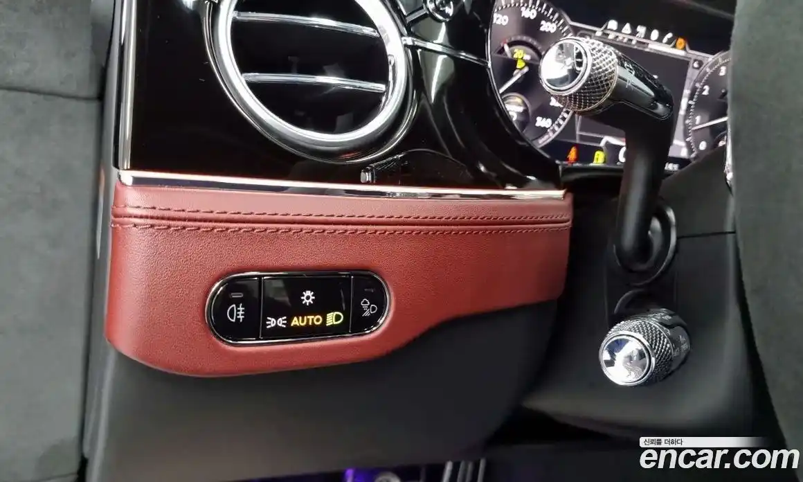 Bentley Continental 2023 4.0 гидро в Москве № 366409, фото 16