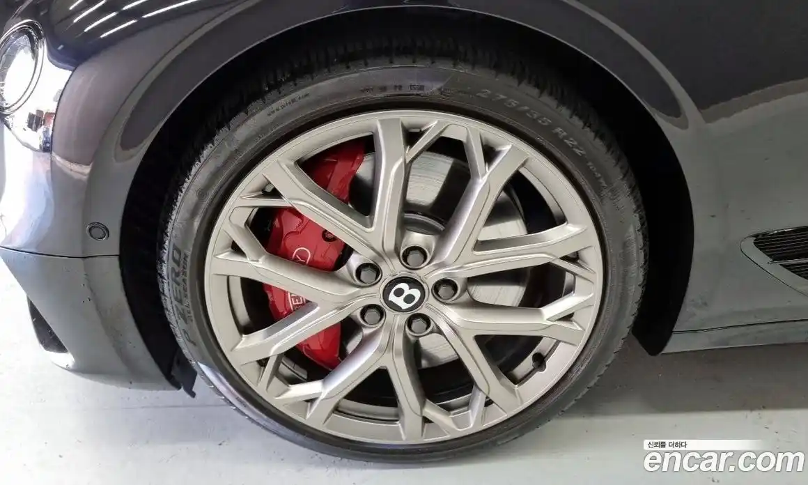 Bentley Continental 2023 4.0 гидро в Москве № 366409, фото 5