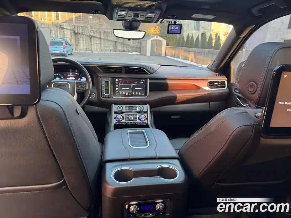 GMC Yukon 2022 6.2 гидро в Москве № 387117, фото 17