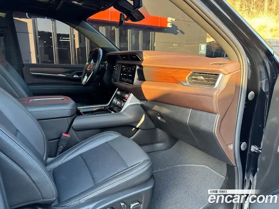 GMC Yukon 2022 6.2 гидро в Москве № 387117, фото 10