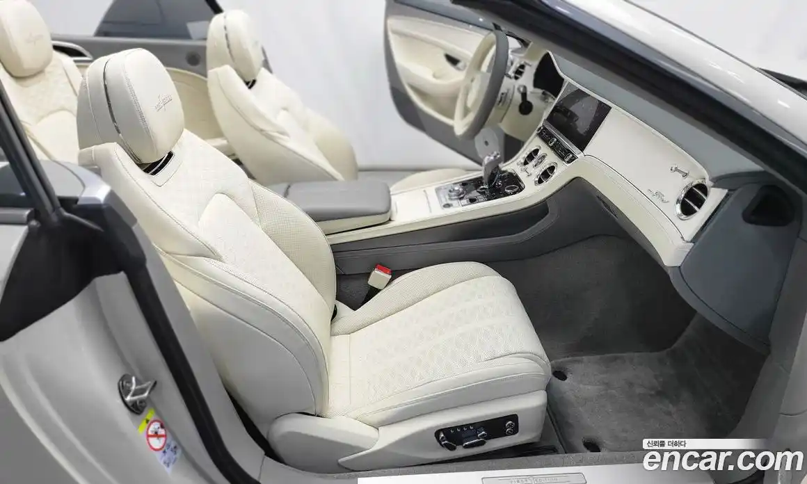 Bentley Continental 2025 4.0 гидро в Москве № 418263, фото 12