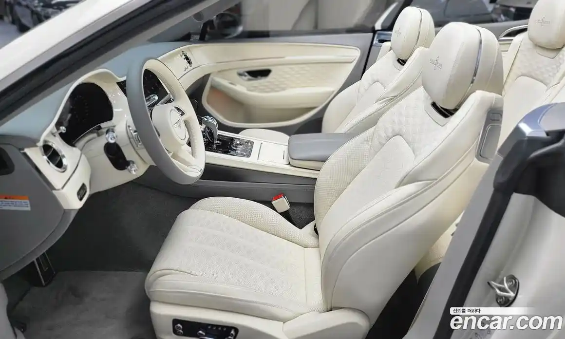 Bentley Continental 2025 4.0 гидро в Москве № 418263, фото 7