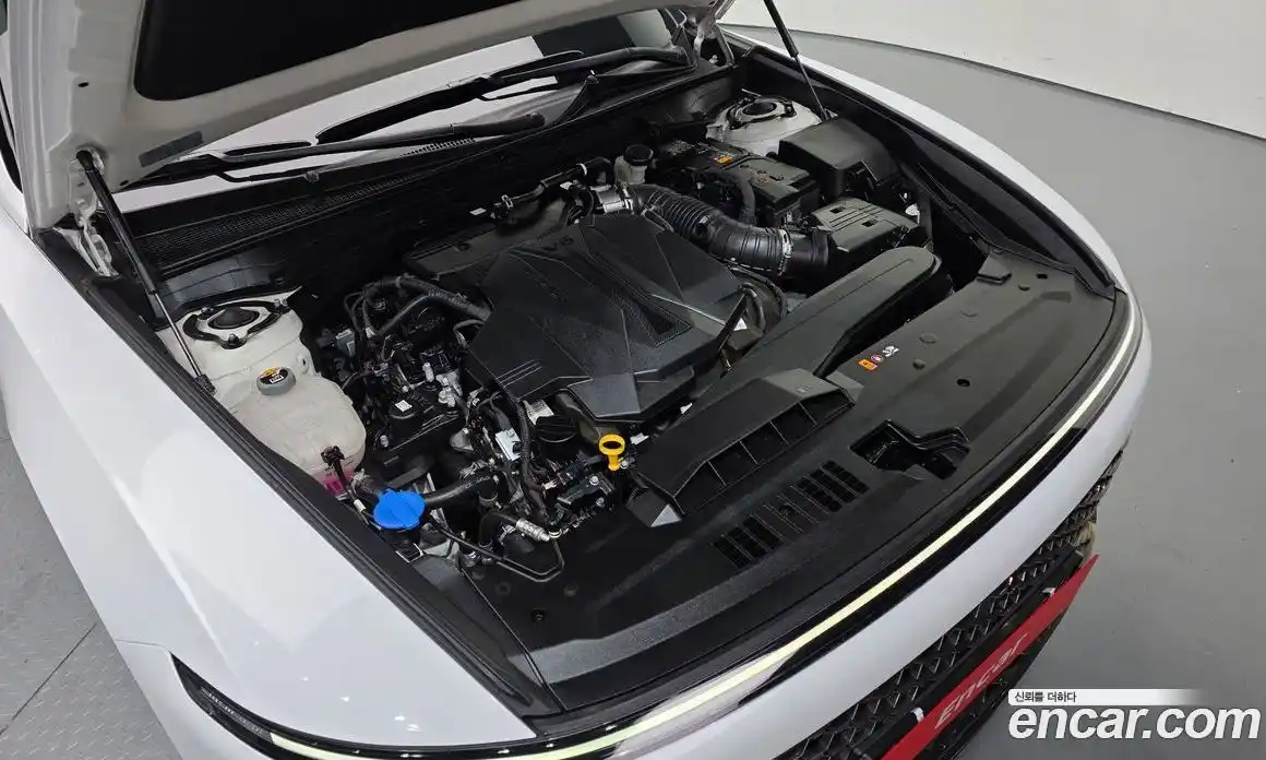 Hyundai Grandeur 2023 3.5 гидро в Москве № 5460, фото 6