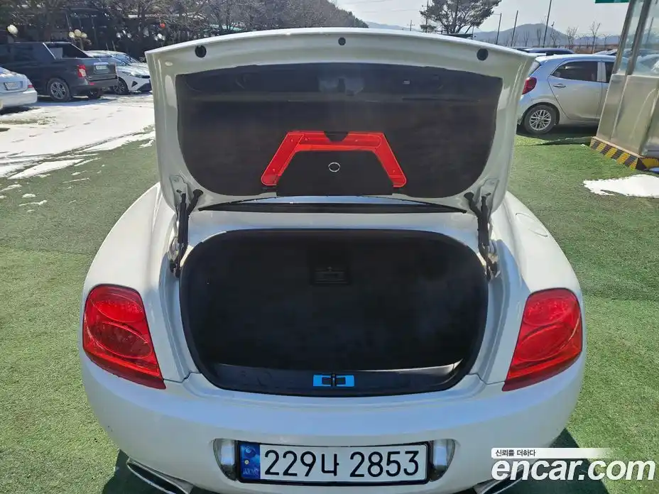 Bentley Continental 2010 6.0 гидро в Москве № 548228, фото 19