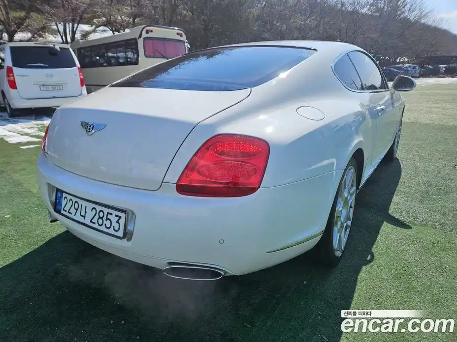 Bentley Continental 2010 6.0 гидро в Москве № 548228, фото 6
