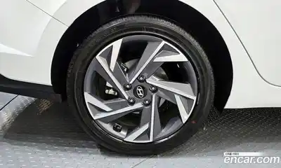 Hyundai Avante 2025 1.6 гидро в Москве № 8008, миниатюра 5