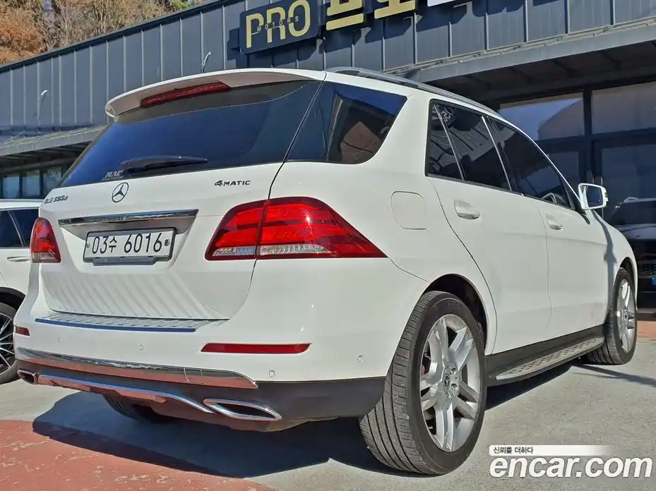 Mercedes-Benz GLE-Class 2018 3.0 гидро в Москве № 970195, фото 3