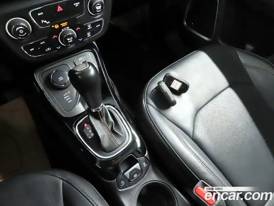 Jeep Compass 2019 2.4 гидро в Москве № 1015132, фото 12