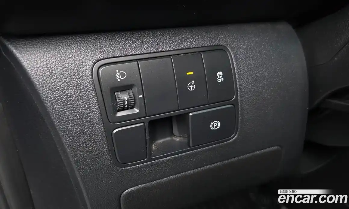 Hyundai Staria 2024 3.5 Автомат в Москве № 1128219, фото 18