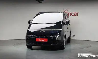 Hyundai Staria 2024 3.5 Автомат в Москве № 1128219, миниатюра 3