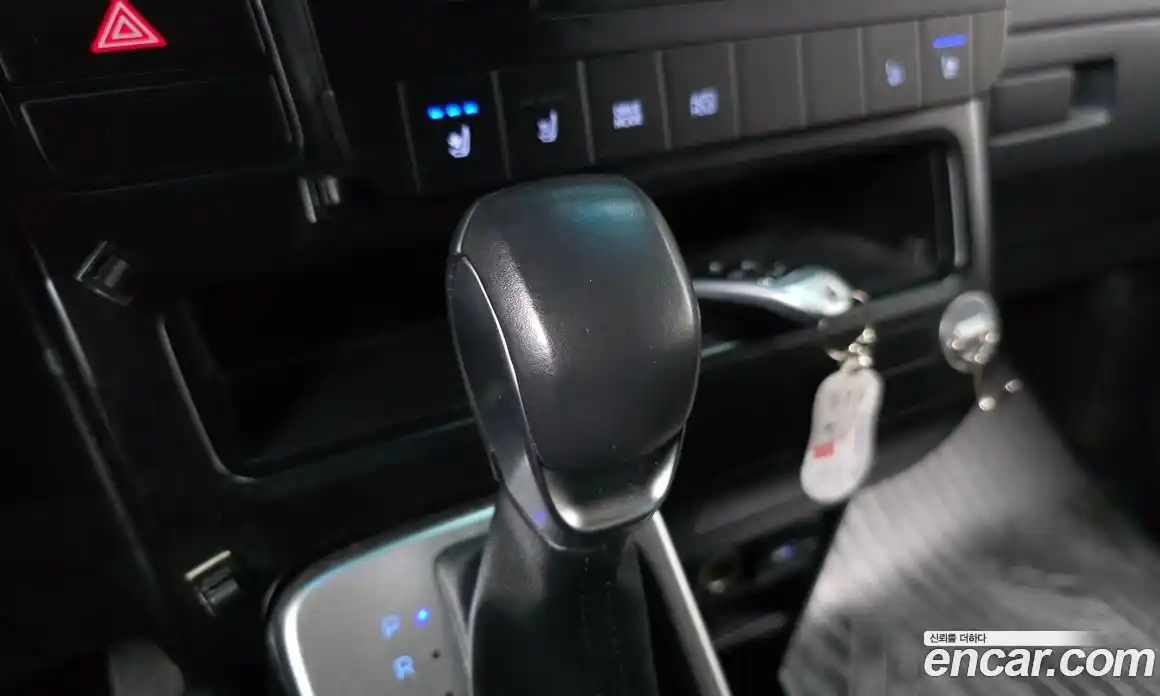 Hyundai Staria 2024 3.5 Автомат в Москве № 1128219, фото 9