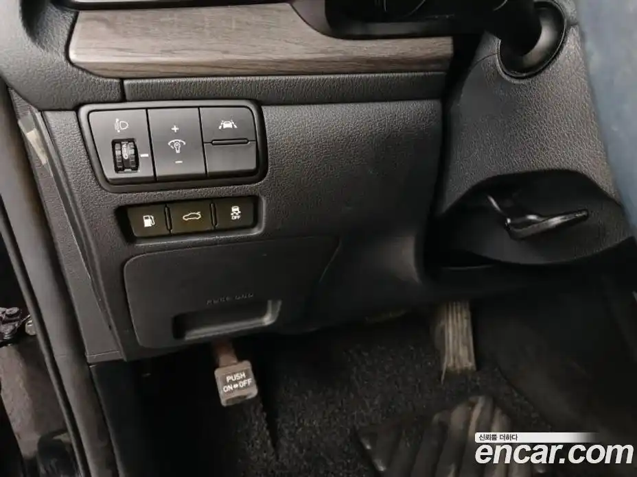 Kia K7 2020 2.5 Автомат в Москве № 1128575, фото 12