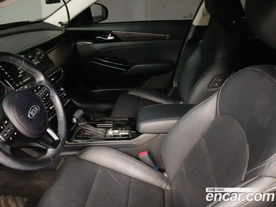 Kia K7 2020 2.5 Автомат в Москве № 1128575, фото 7