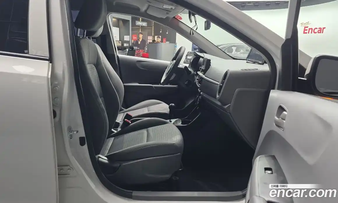 Kia Morning 2021 1.0 Автомат в Москве № 1128596, фото 11