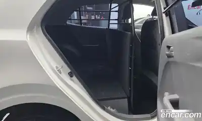 Kia Morning 2021 1.0 Автомат в Москве № 1128596, миниатюра 12