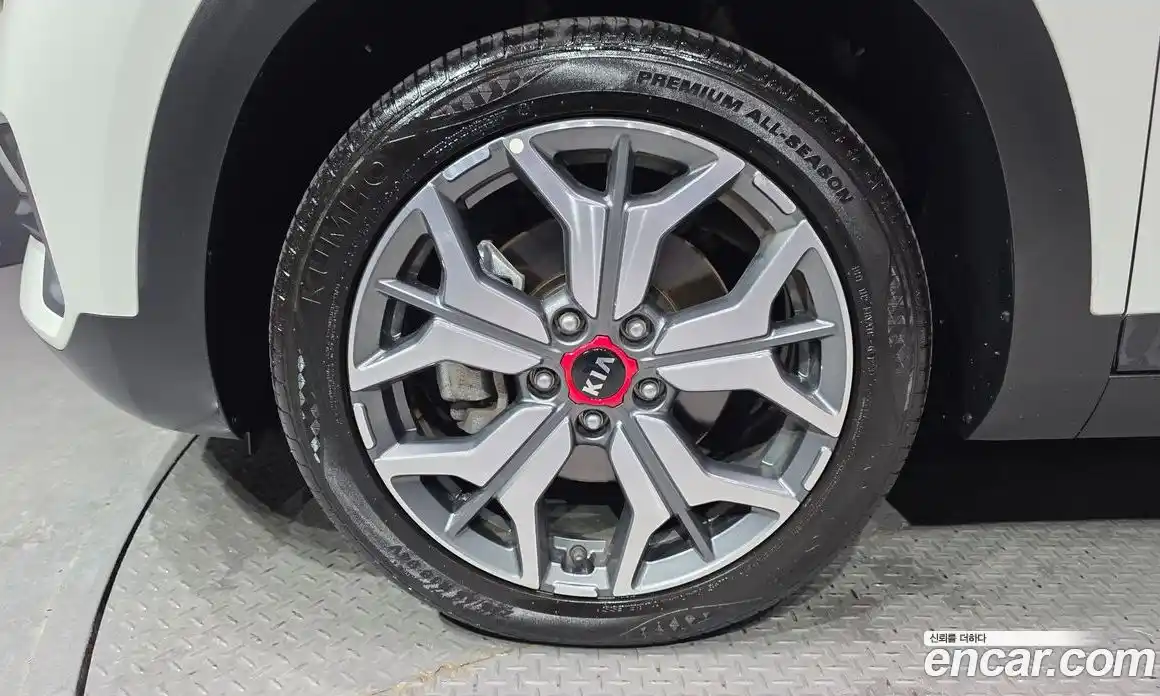 Kia Seltos 2020 1.6 гидро в Москве № 1128924, фото 5