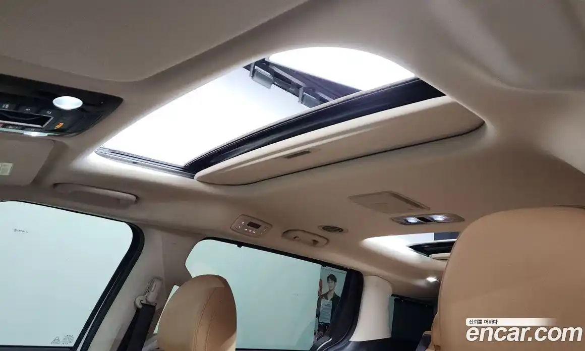 Kia Canival 2022 3.5 Автомат в Москве № 1128929, фото 19