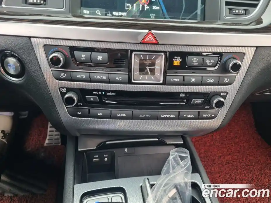 Genesis G80 2018 3.3 Автомат в Москве № 1129314, фото 9