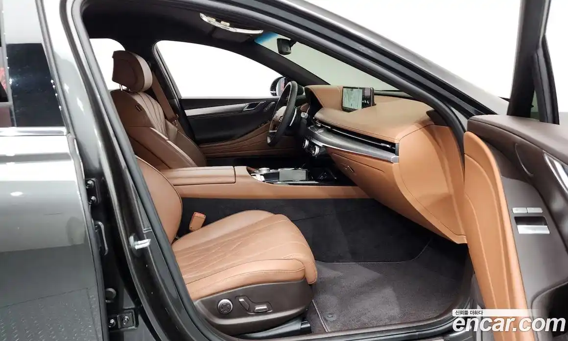 Genesis G80 2022 2.5 Автомат в Москве № 1129342, фото 11