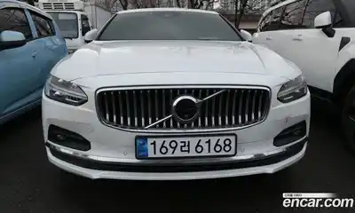 Volvo S90, 2021