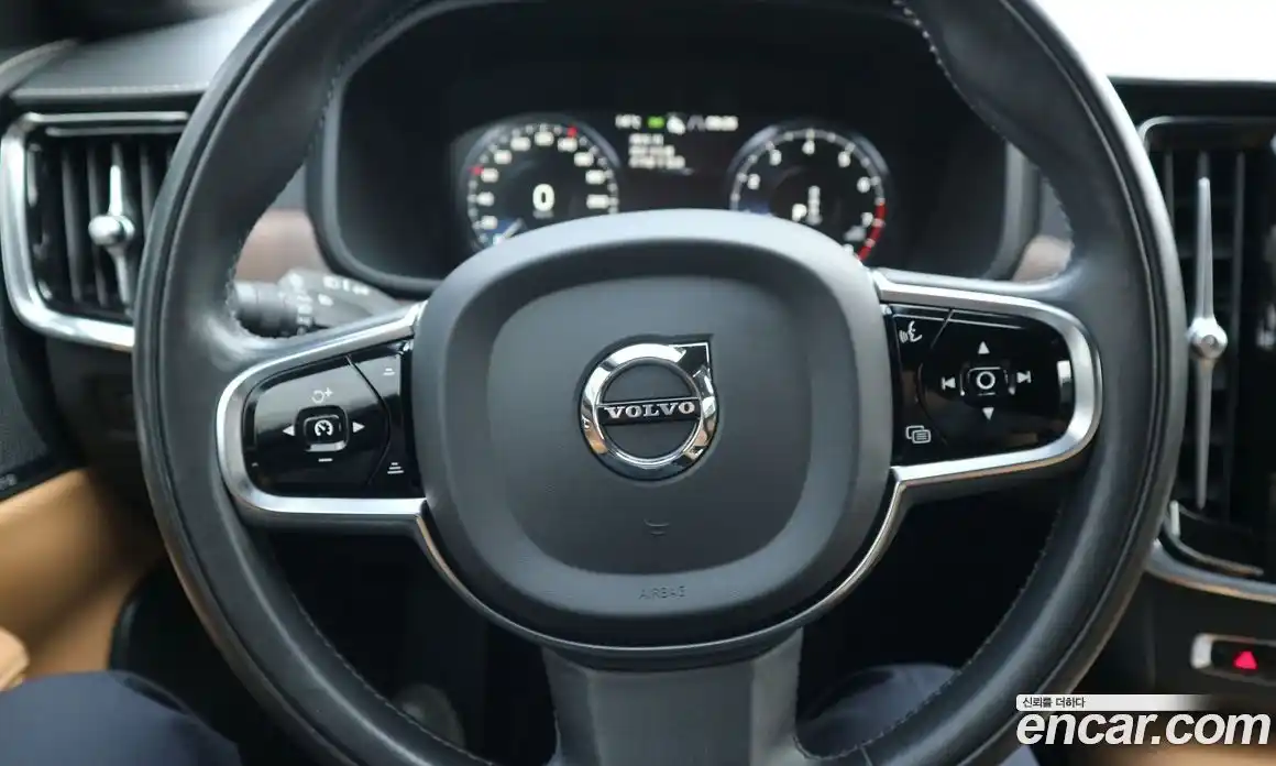 Volvo S90 2021 2.0 гидро в Москве № 1130097, фото 14