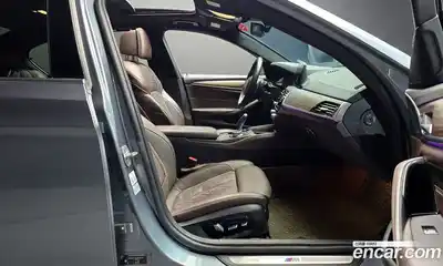 BMW 5-Series 2018 2.0 гидро в Москве № 1131135, миниатюра 10