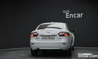 Renault SM3 2015 1.6 гидро в Москве № 1131230, миниатюра 4
