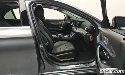 Mercedes-Benz E-Class 2017 2.0 гидро в Москве № 1131779, миниатюра 11