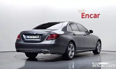Mercedes-Benz E-Class 2017 2.0 гидро в Москве № 1131779, миниатюра 2