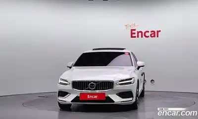 Volvo S60 2019 2.0 гидро в Москве № 1132674, миниатюра 3
