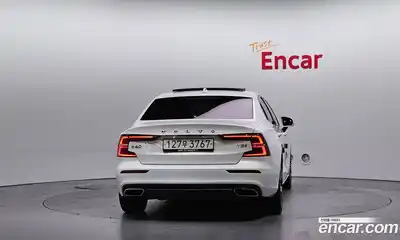 Volvo S60 2019 2.0 гидро в Москве № 1132674, миниатюра 4