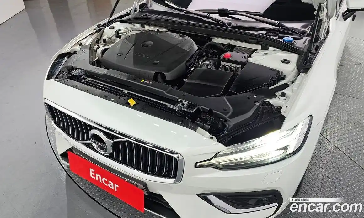 Volvo S60 2019 2.0 гидро в Москве № 1132674, фото 6