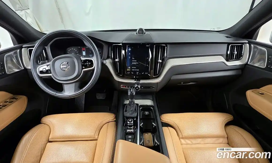 Volvo XC60 2020 2.0 гидро в Москве № 1132846, фото 7