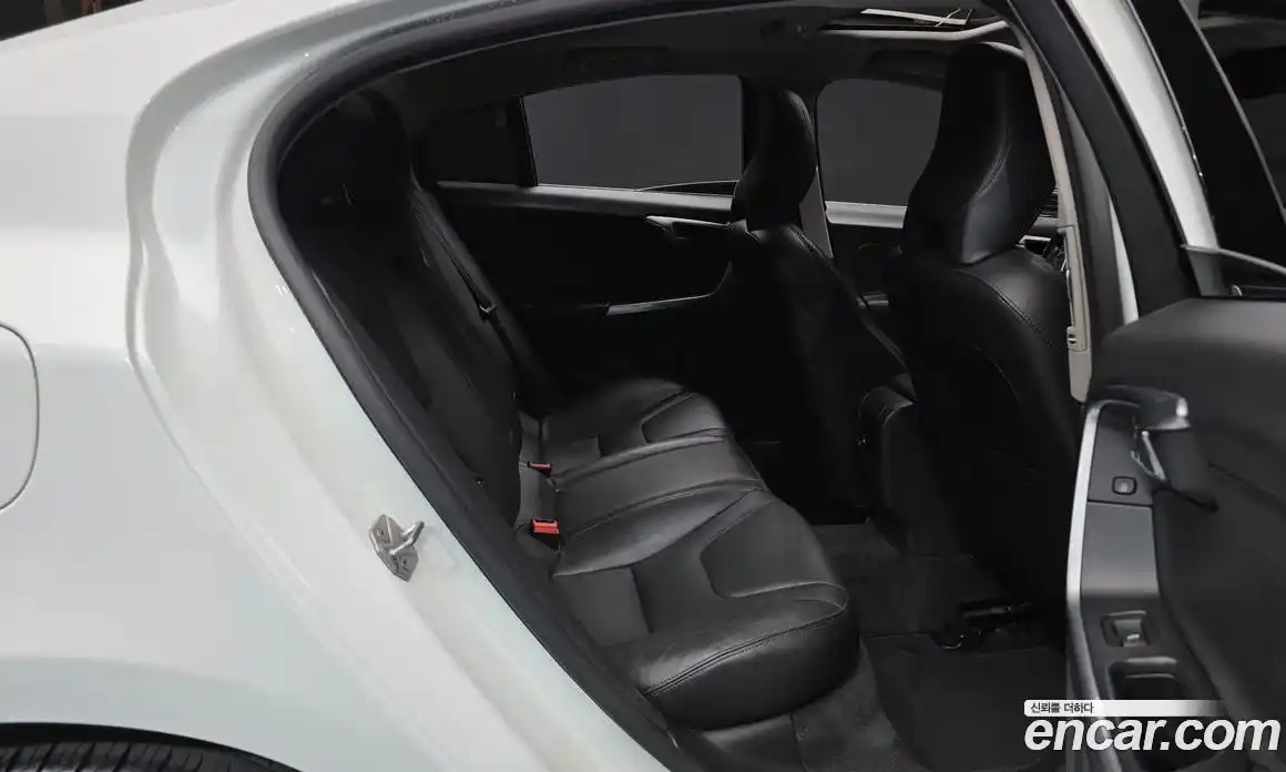 Volvo S60 2017 2.0 гидро в Москве № 1132908, фото 12
