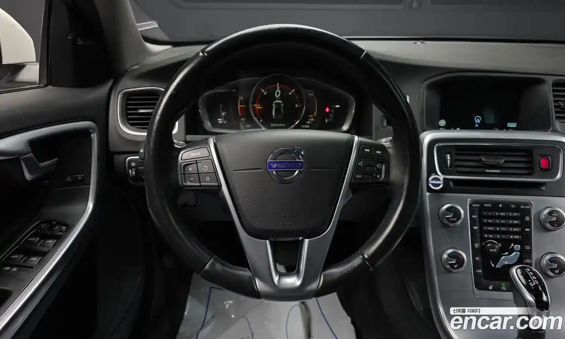 Volvo S60 2017 2.0 гидро в Москве № 1132908, фото 13