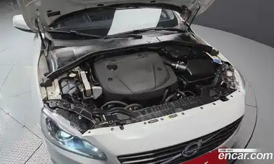 Volvo S60 2017 2.0 гидро в Москве № 1132908, миниатюра 6