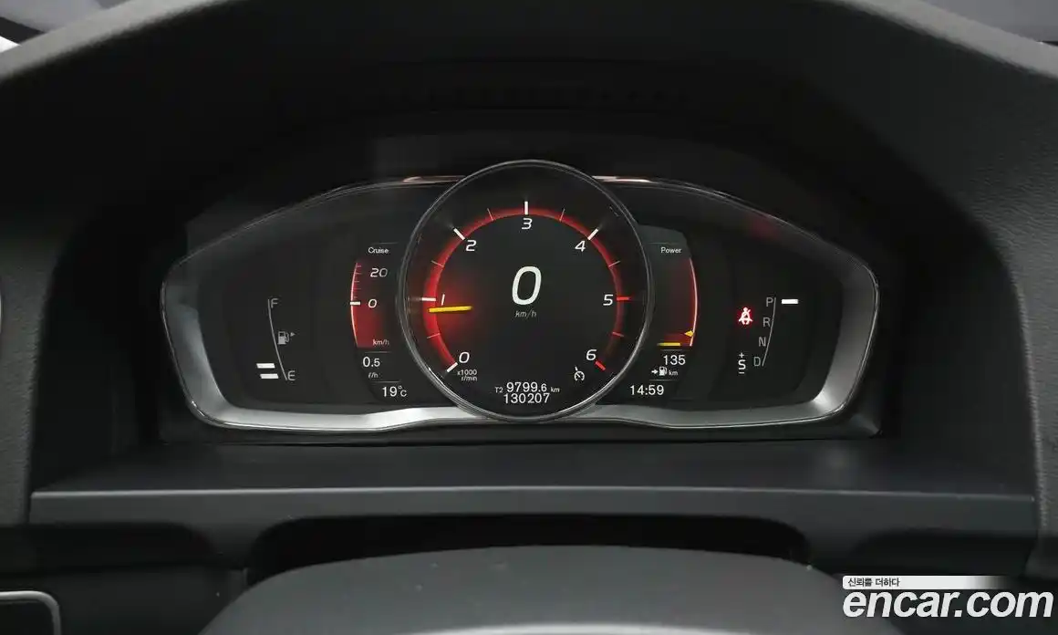 Volvo S60 2017 2.0 гидро в Москве № 1132908, фото 8