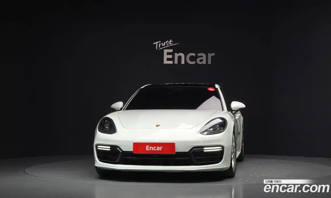Porsche Panamera 2018 4.0 гидро в Москве № 1135407, фото 3
