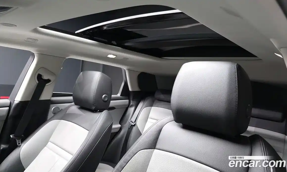Land Rover Range-Rover Evoque 2025 2.0 гидро в Москве № 1135870, фото 19