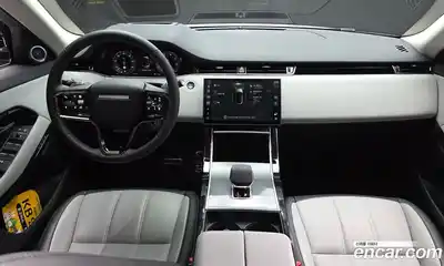 Land Rover Range-Rover Evoque 2025 2.0 гидро в Москве № 1135870, миниатюра 7