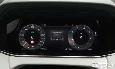 Land Rover Range-Rover Evoque 2025 2.0 гидро в Москве № 1135870, миниатюра 8