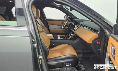 Land Rover Range-Rover Velar 2018 3.0 гидро в Москве № 1136994, миниатюра 11