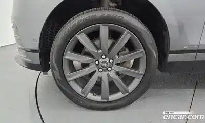Land Rover Range-Rover Velar 2018 3.0 гидро в Москве № 1136994, миниатюра 5