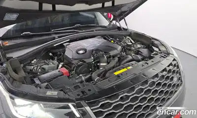 Land Rover Range-Rover Velar 2018 3.0 гидро в Москве № 1136994, миниатюра 6